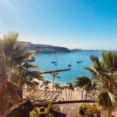 شقة Spacious Flat With Ocean View *